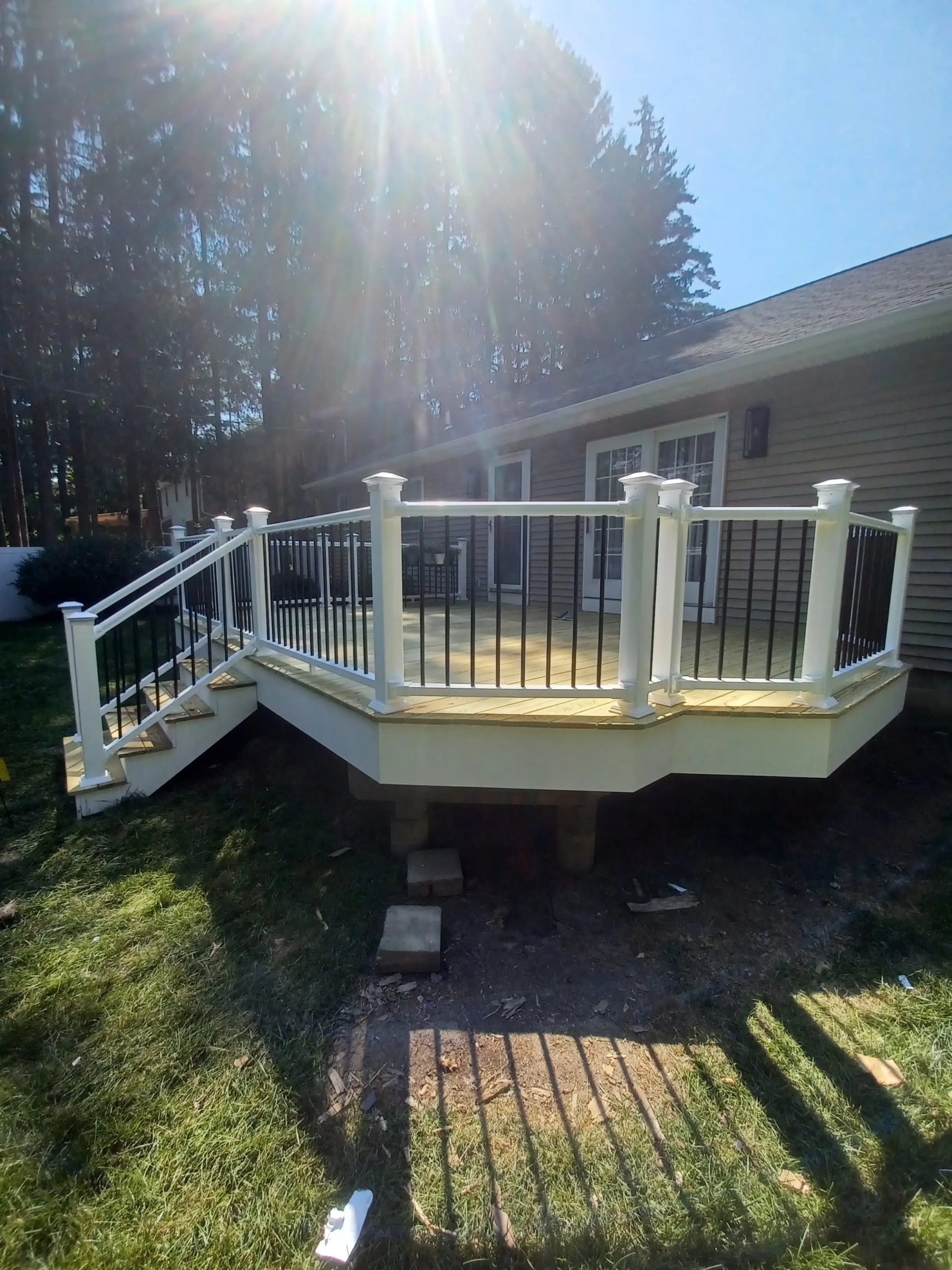 custom deck builder Rotterdam NY