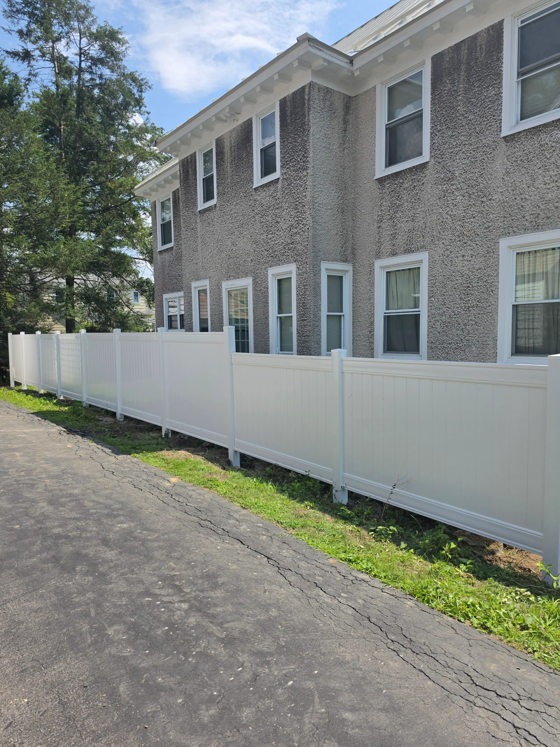 wood fence installation Rotterdam NY