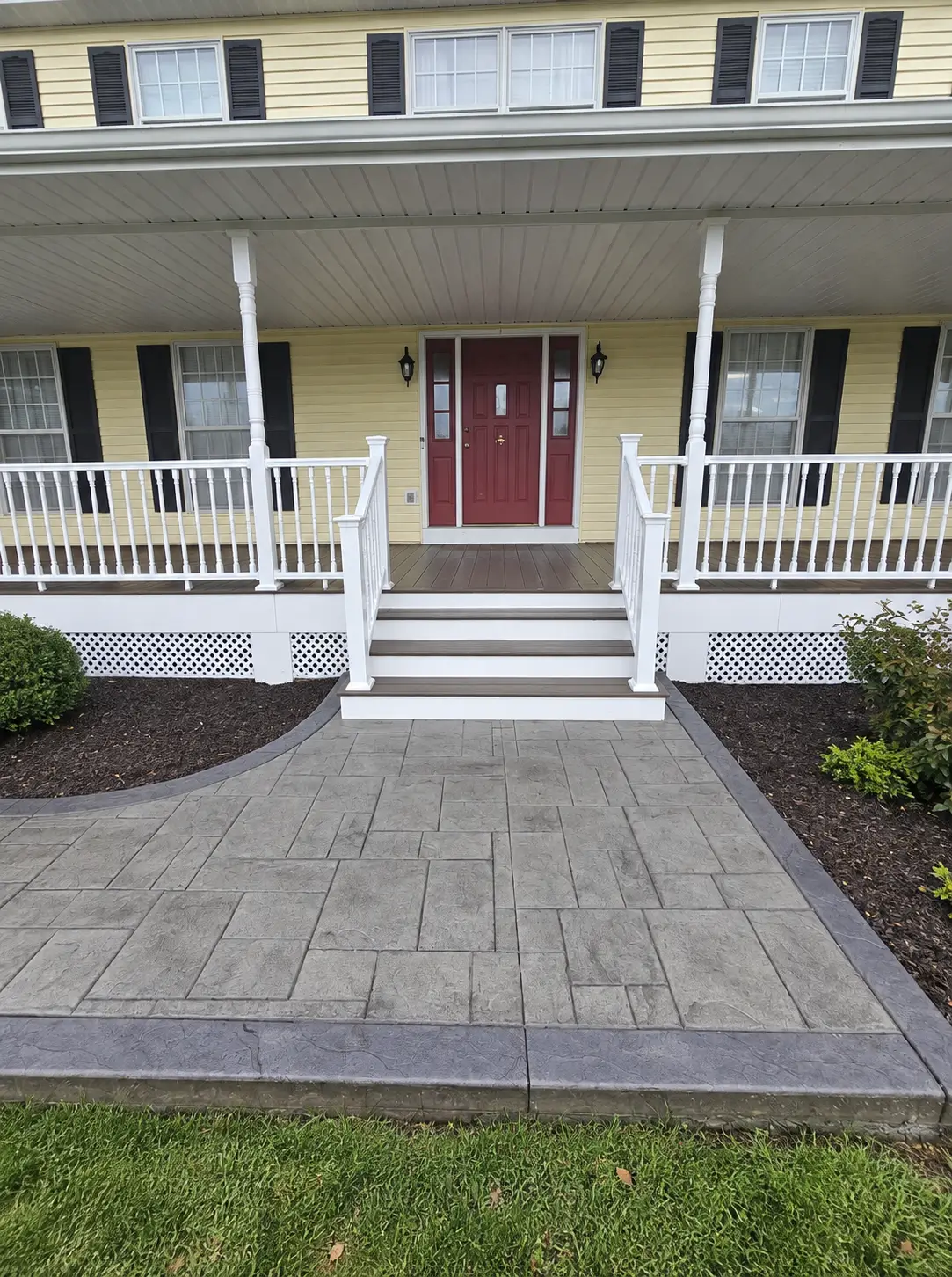 porch with steps and railings Rotterdam NY